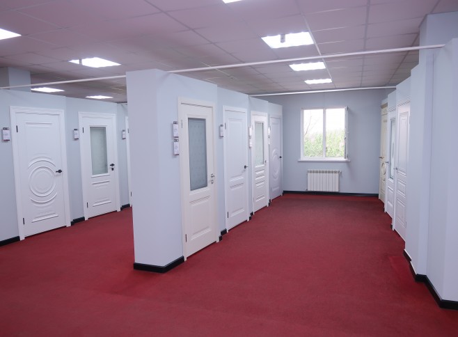 Линия Дверей салон на улице Уральской г.Краснодар